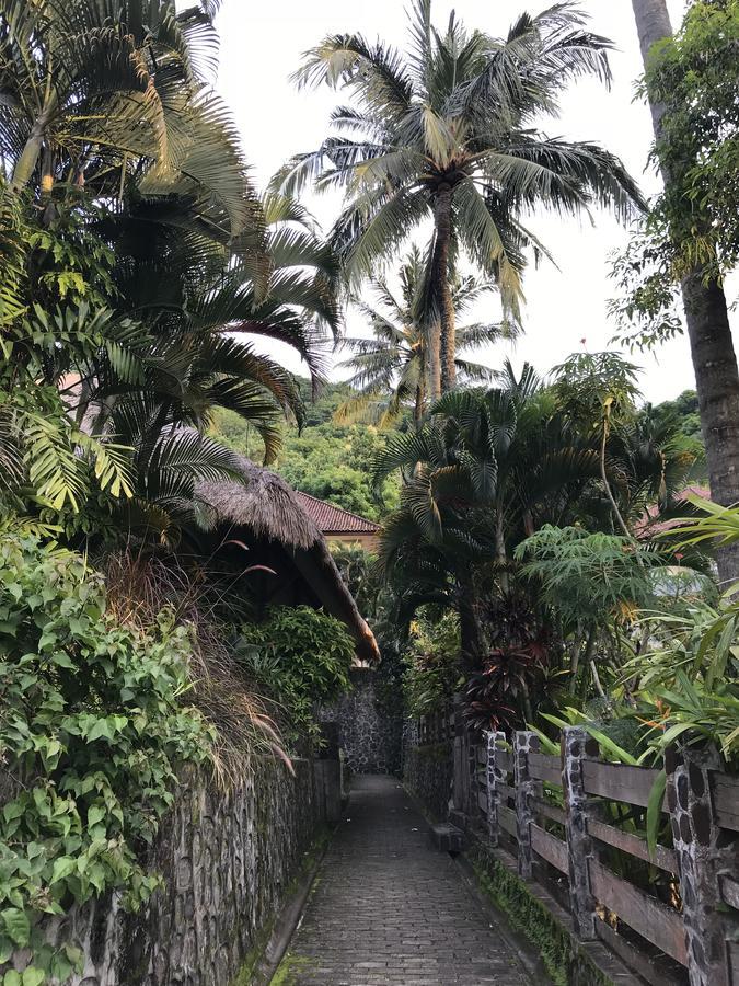 Villa Serendah Senggigi Esterno foto